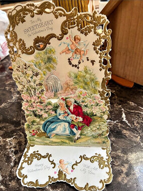 Hallmark Vintage Valentine's Day Pop-Up Card White & Gold